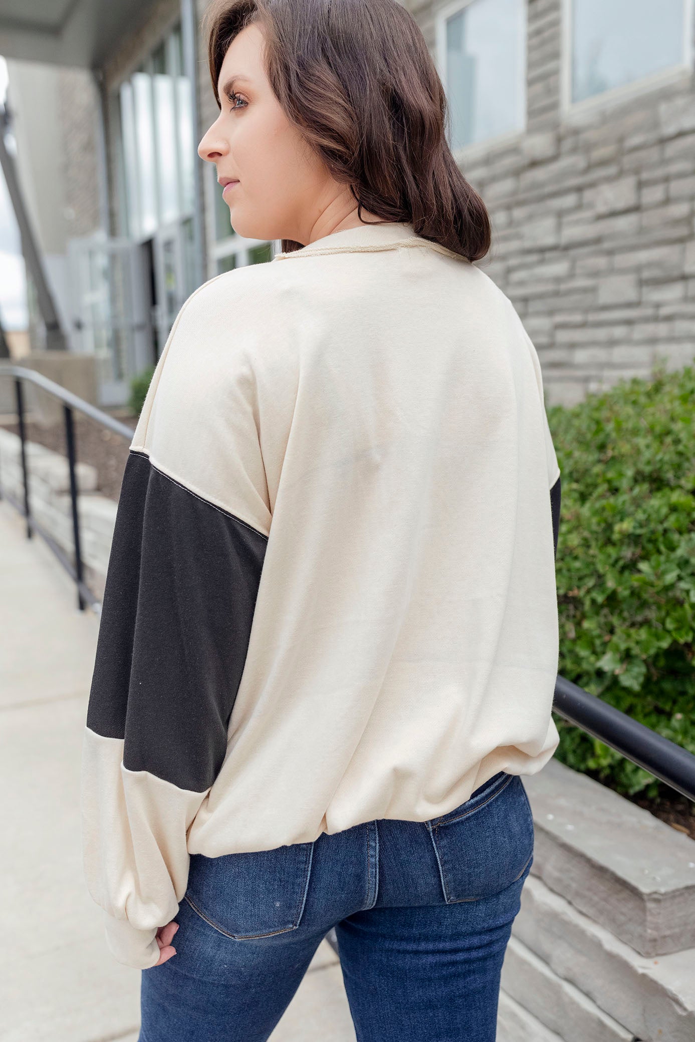 Black/Ivory Oversized Sweatshirt