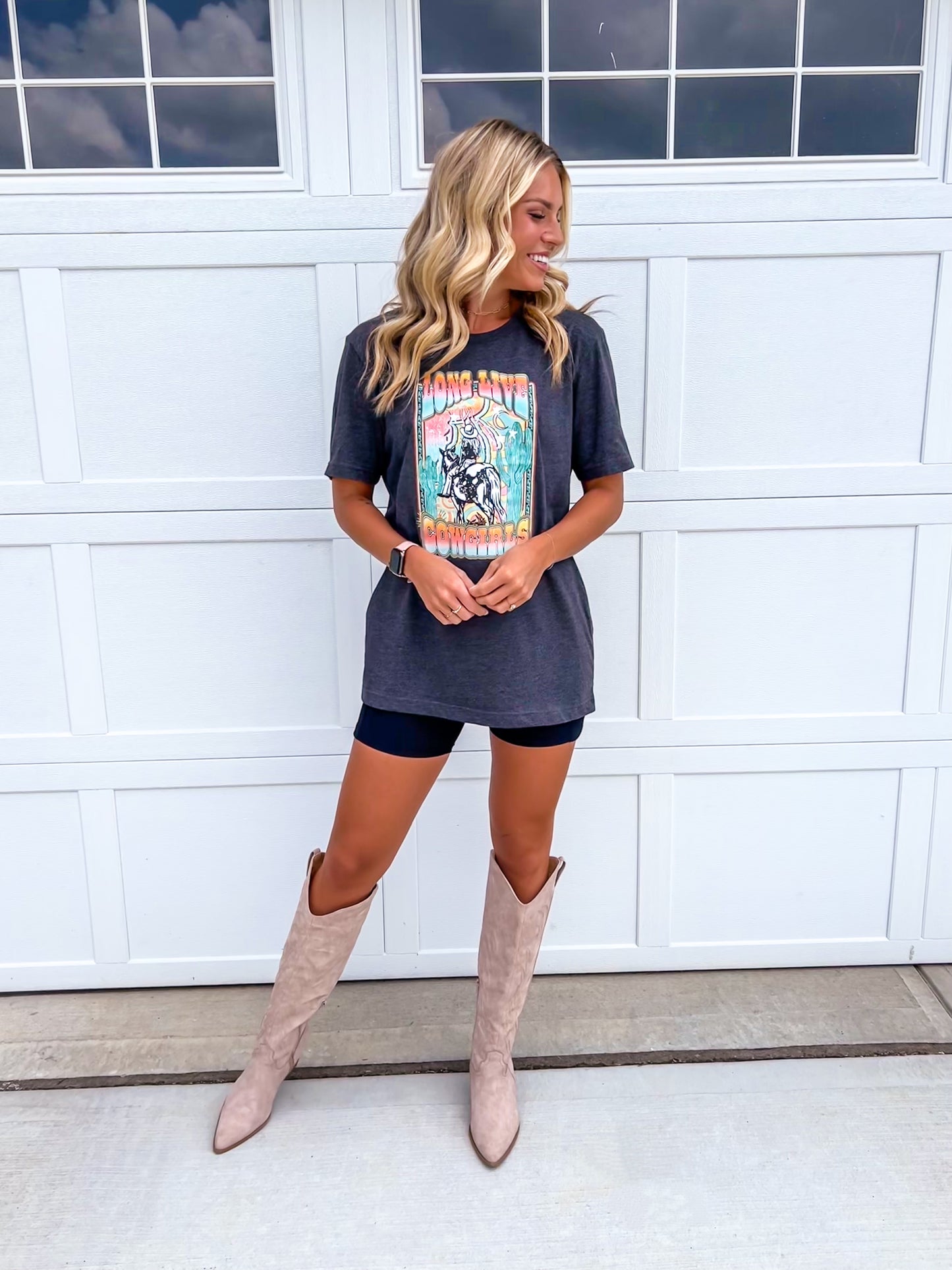 Long Live Cowgirls Tee
