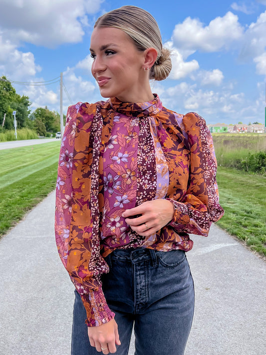 (Size Small)Plum Floral Blouse