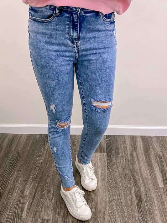 (Size 15) High Rise Acid Wash Judy Blue Jeans